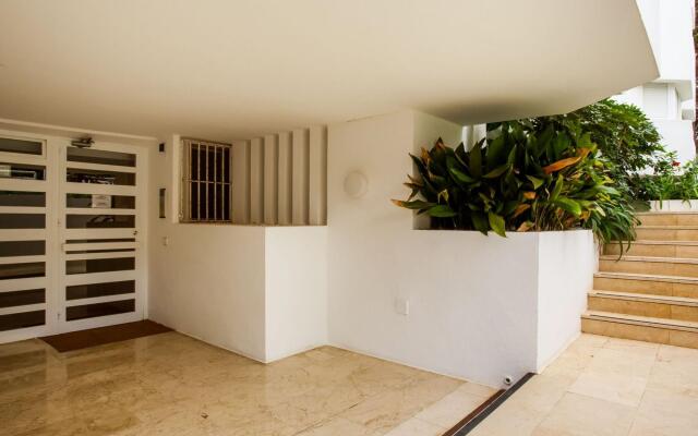 Pretty Apartment in San Roque near River
