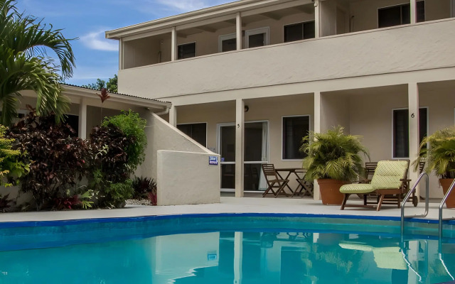 Coral Sands Apartments