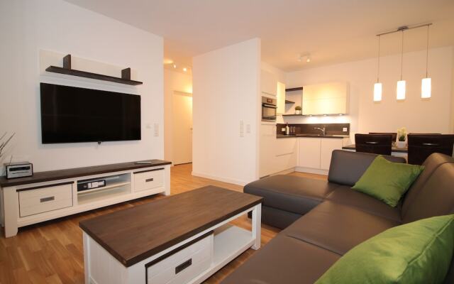 Wohnen am Yachthafen W25