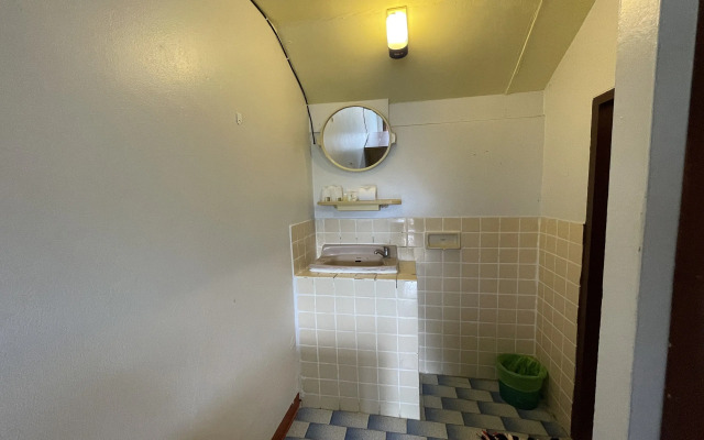 Sea Breeze Bungalow