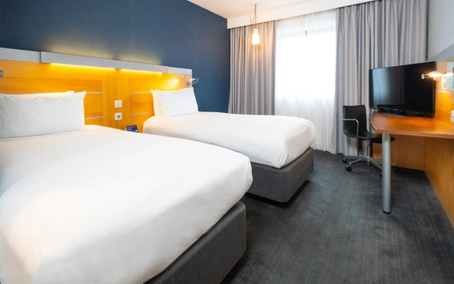 Holiday Inn Express Stevenage by IHG