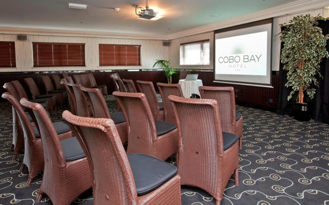 Cobo Bay Hotel