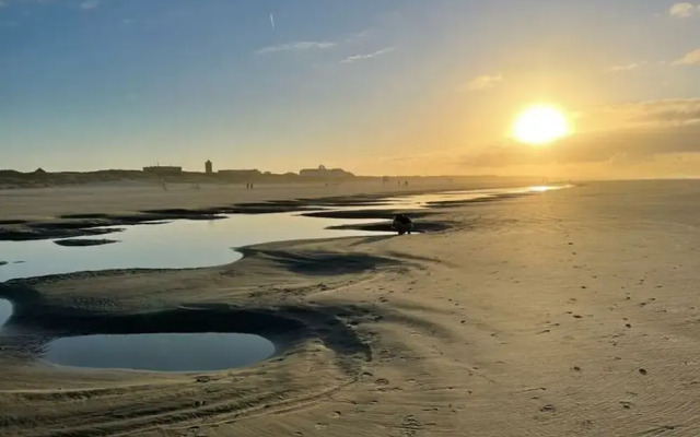 Reethuus Sud Modern Retreat