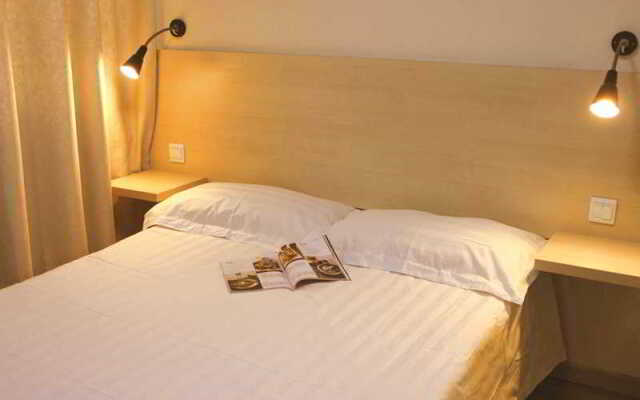 Cinderella Hotel at Shi Foying