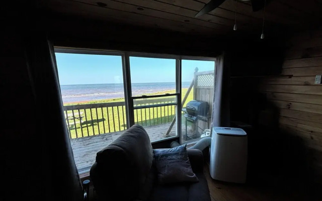 80 Oceanside Cottage