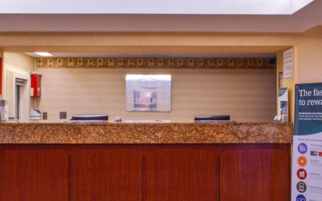 Econo Lodge