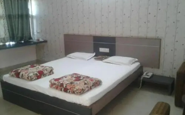 Hotel DK Motels