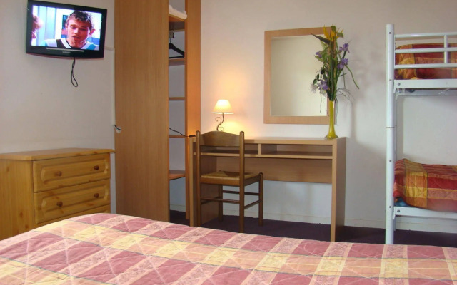 The Originals Access, Hôtel les Iris