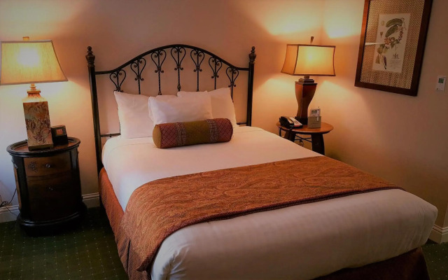 The Monterey Hotel