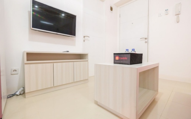 Minimalist Modern Bassura City Apartment near Bassura City Mall – Guest Rooms – Jakarta