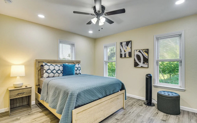 Tropical Tampa Home: Pets Welcome!