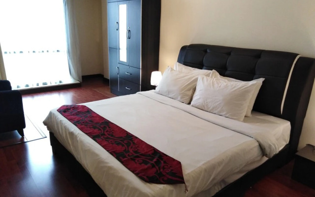 Times Apartment Suites at Times Square