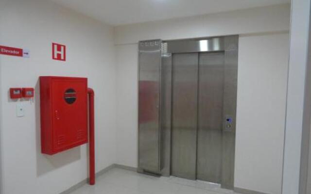 Di Napoli Plaza Hotel