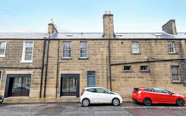 Superb Flats in the Heart of Edinburgh