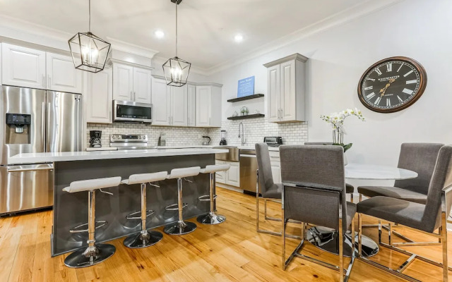 5BR High End Amenities by Hosteeva