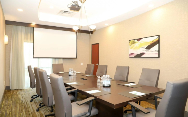 Courtyard by Marriott Toronto Brampton