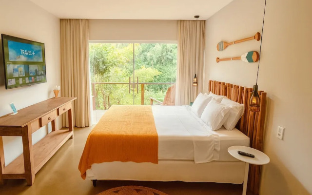 Casa c/ Piscina Privativa, 3 Suítes Sala integrada