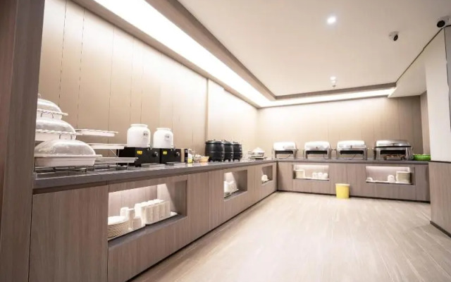 Hanting Hotel Taizhou Luqiao Passenger Terminal Center