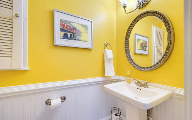 Wilmington Vacation Rental: Close to Riverwalk!