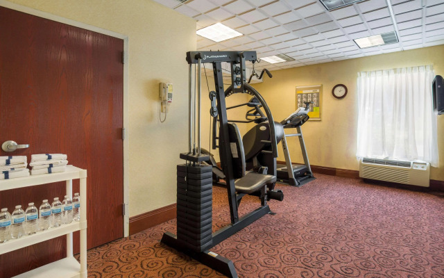Quality Inn & Suites