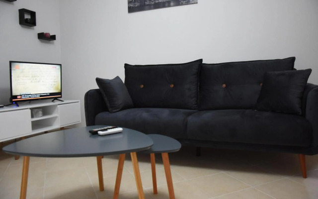 Click Apartments - Tirana