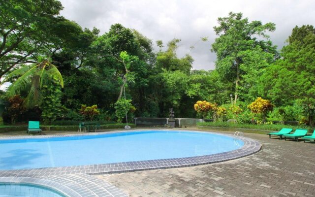 Poeri Devata Resort Hotel