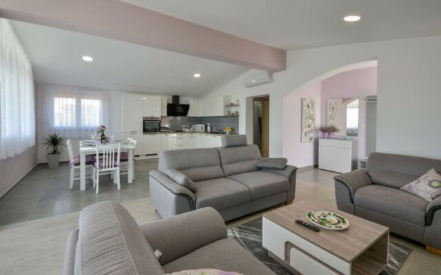 Apartment Nina Novigrad (Zadar)