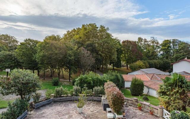 Appartement Saint-Jean-de-Luz, 1 pièce, 2 personnes - FR-1-4-536