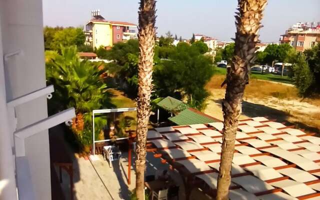 Side Alya Hotel