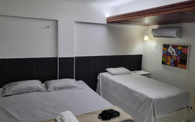 Ameris Manos Royal Hotel