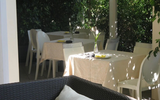 Light Guest House