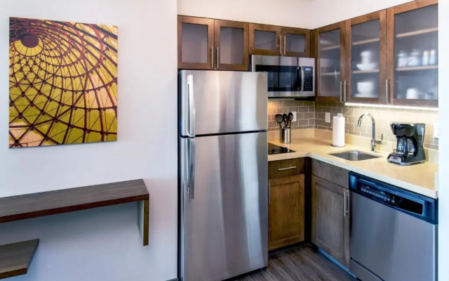 Staybridge Suites Charlottesville Airport by IHG