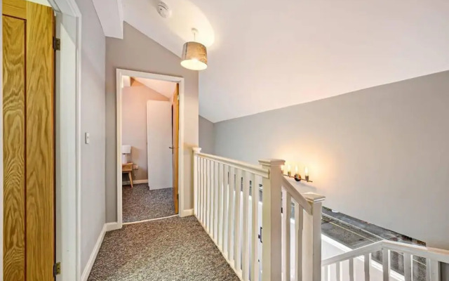 Host Apartments The Georgian Coach House 2