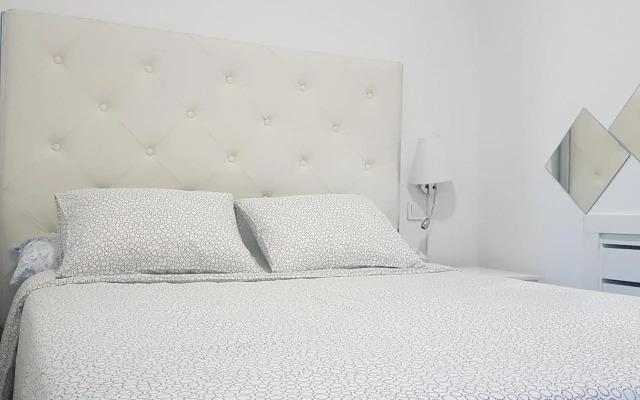 Bonito Apto Barrio del Pilar Smart Fit