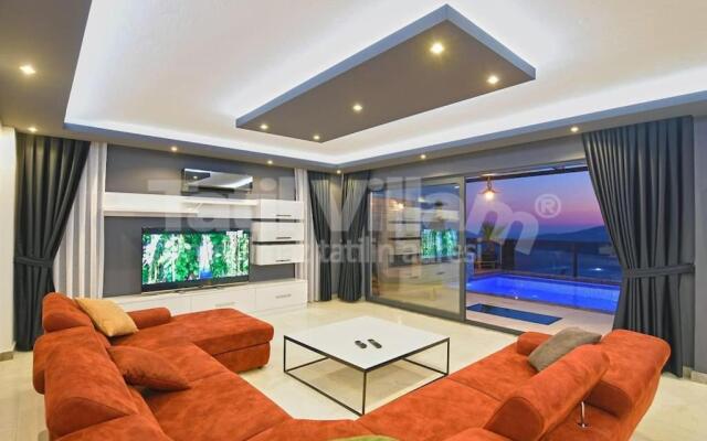 Villa Everest
