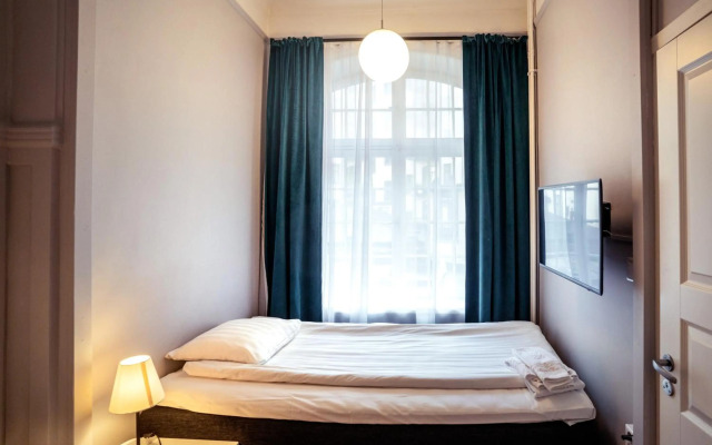 Queen's Hotel by First Hotels