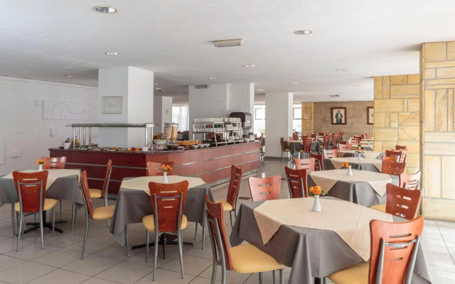 Athena Hotel