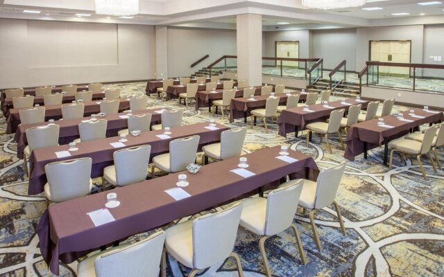 Crowne Plaza Memphis East