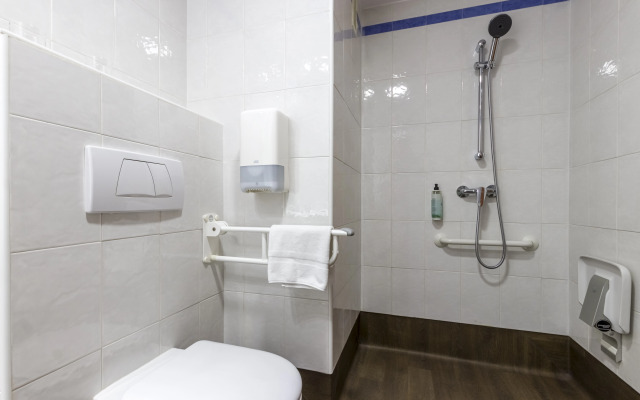 Travelodge Madrid Alcala de Henares