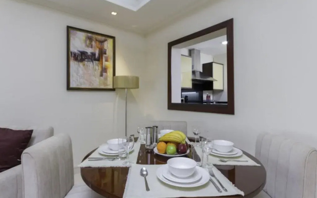 Grandeur Residences