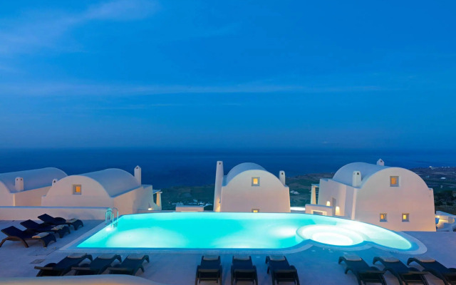 Dome Santorini Resort & Spa