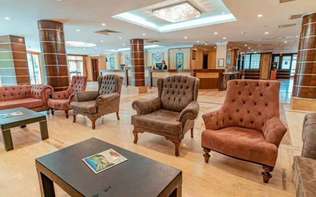 Queen Thermal Resort Hotel & Spa