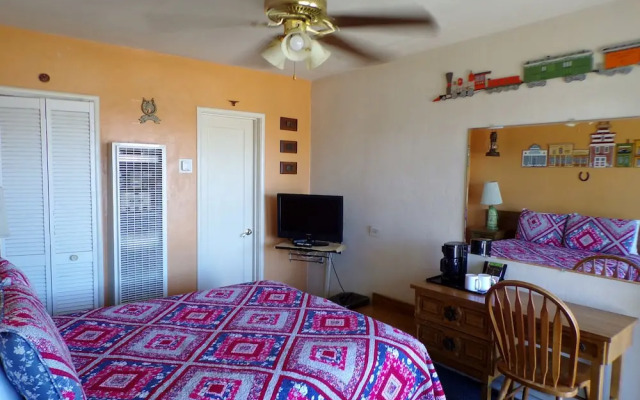 Cypress Tree Motel