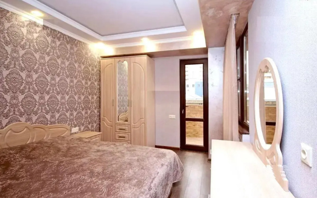 Republic Square Amiryan str, Middle of Center, Elite New Building Spacious 2bedroom