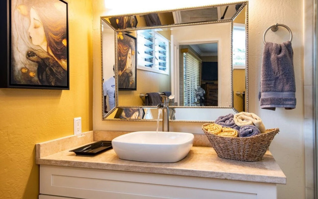 Kanaloa #3503 by Kona Now