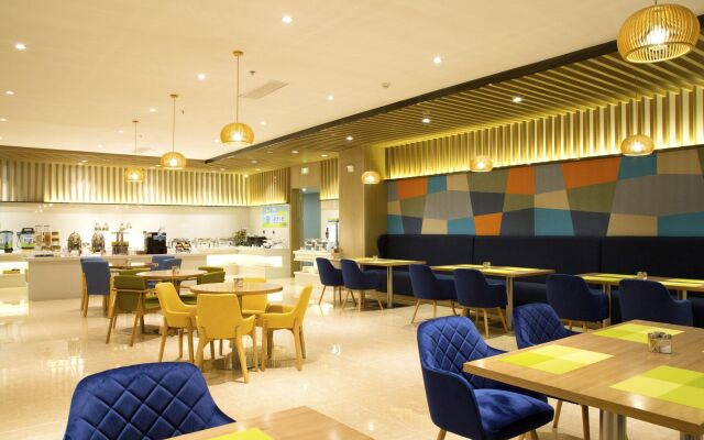 Holiday Inn Express Anshan Downtown by IHG