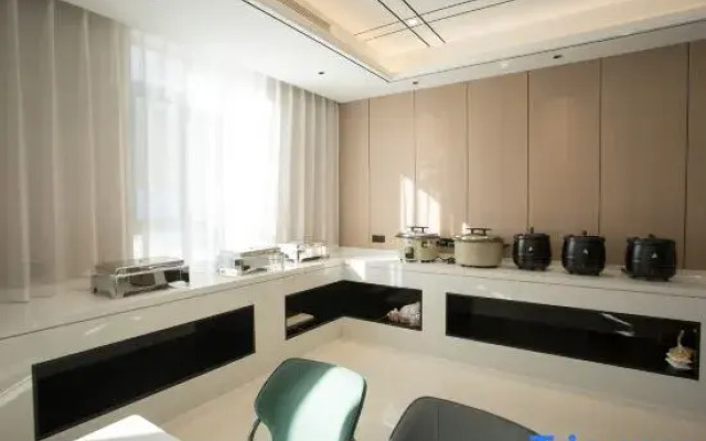 Elong R.YUN Hotel (Shenyang Faku)