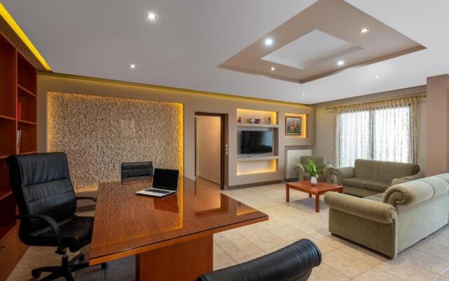 3 Roses Residence