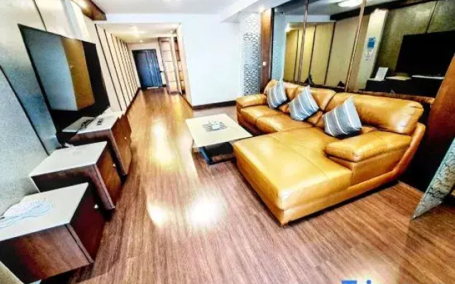 Short-Term Rental Allowed - 6C Downtown BKK Serviced Apartment