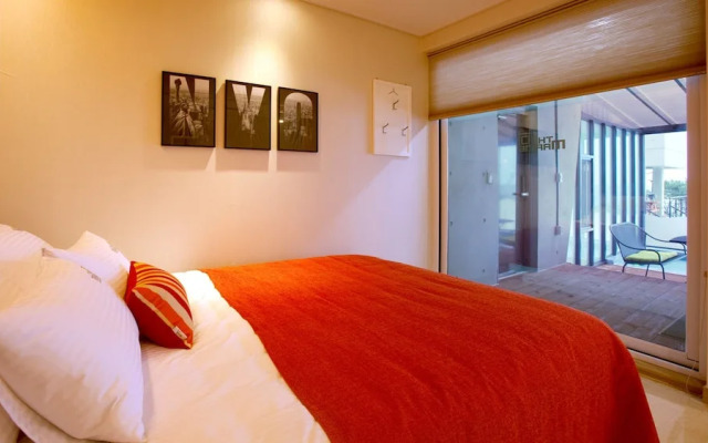 The Marine Pool Villa